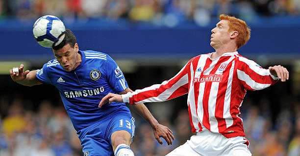 促使他进一 促使他进一